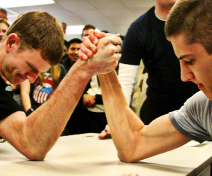 Arm Wrestling negotiating